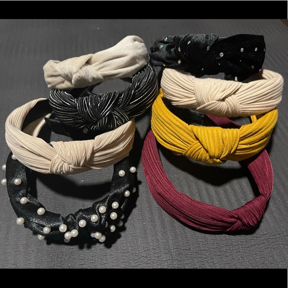 8 pieces of Headbands